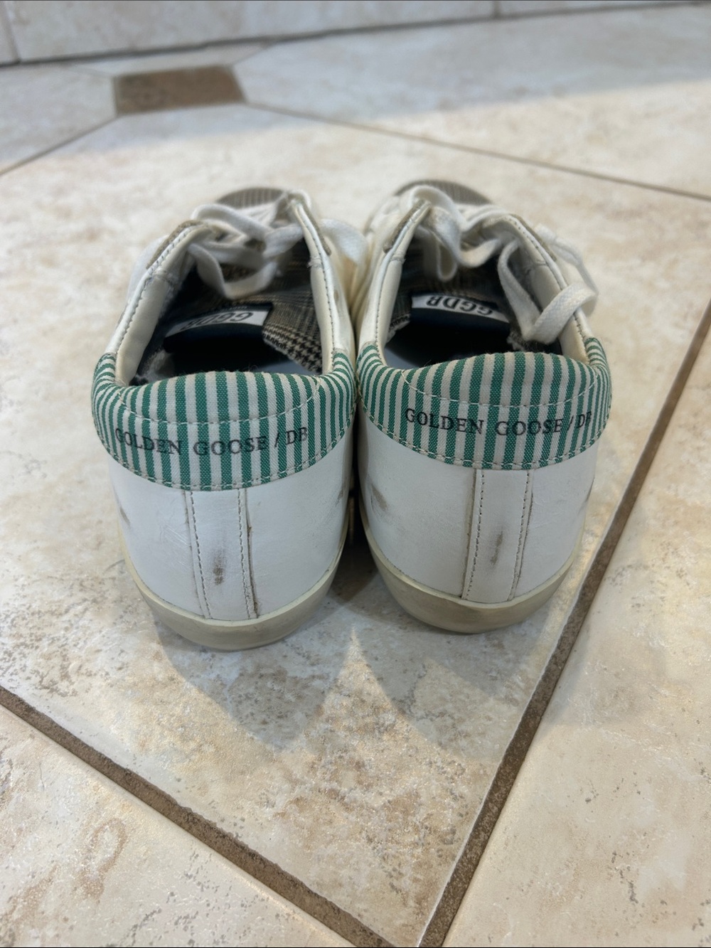 Golden Goose Women’s Size 8 Leather Sneakers - Picture 3 of 6